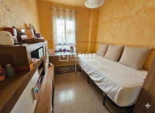 Piso en venta en Torrefiel en Valencia