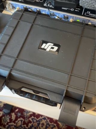 Dron DJI Mini  4K con mando y accesorios