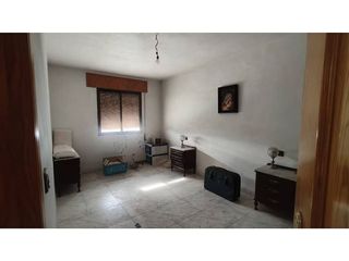 Ático en venta en Baza