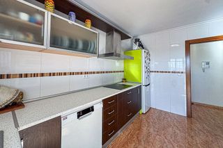 Piso en venta en El Ingenio en Almería