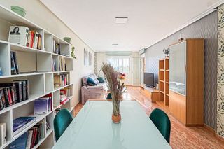 Piso en venta en El Ingenio en Almería