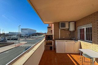 Piso en venta en El Ingenio en Almería