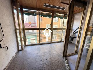 Piso en venta en Benalúa en Alicante