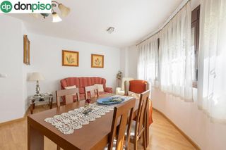 Piso en venta en Zubia (La)