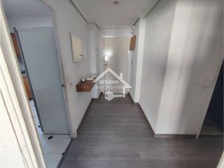 Piso en venta en Portillejo - Valdegastea en Logroño