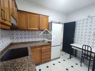 Piso en venta en Portillejo - Valdegastea en Logroño