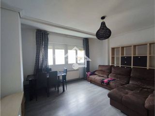 Piso en venta en Portillejo - Valdegastea en Logroño