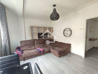 Piso en venta en Portillejo - Valdegastea en Logroño