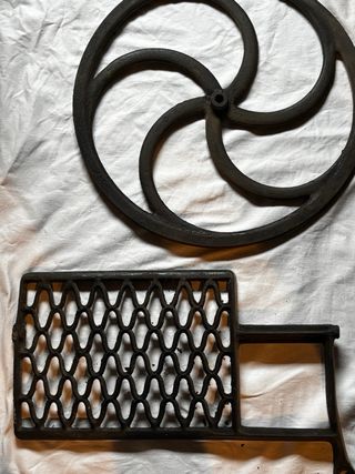 Máquina de coser SINGER antigua