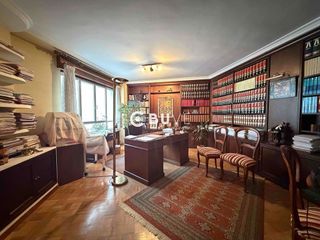 Piso en venta en Centro Ciudad en León