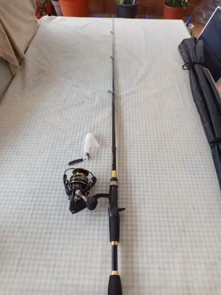 Caña y Carrete de Jigging NX5000