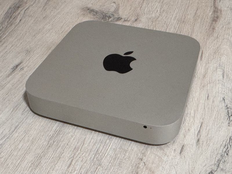 Mac Mini i7 3GHz 16GB RAM 1TB SSD
