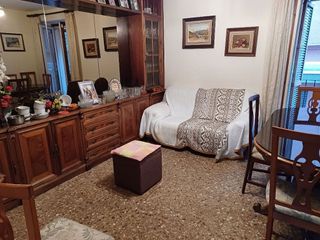 Casa adosada en venta en Centre en Figueres