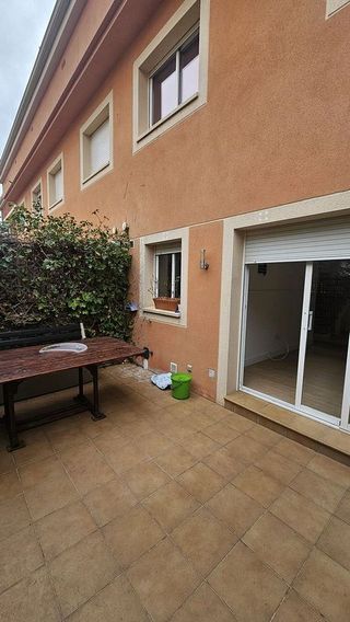 Casa adosada en venta en Centro en Roda de Barà