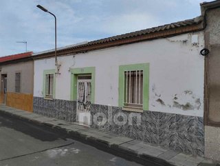 Casa adosada en venta en Carretera de Córdoba - Libertad en Puertollano