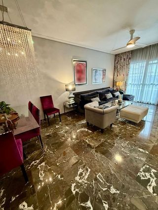 Piso en alquiler en San Julián en Sevilla