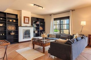 Casa adosada en venta en Benahavís