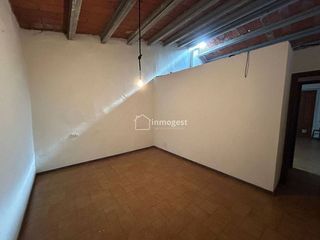 Casa adosada en venta en Veinat en Salt