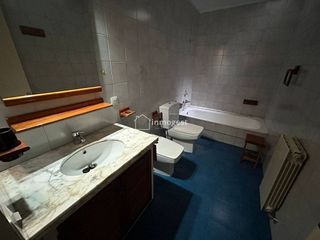 Casa adosada en venta en Veinat en Salt