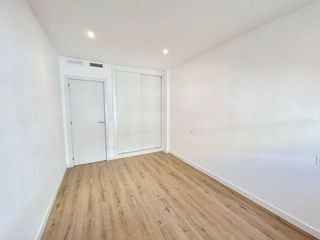 Piso en alquiler en Paseo Constitución - Las Damas en Zaragoza