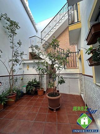 Casa adosada en venta en Centro en Jerez de la Frontera