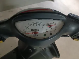 Honda Scoopy 100 Negra