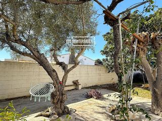 Chalet en venta en Plaça Eliptica-Republica Argentina-Germanies en Gandia