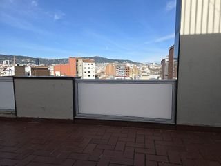 Ático en venta en Sants en Barcelona