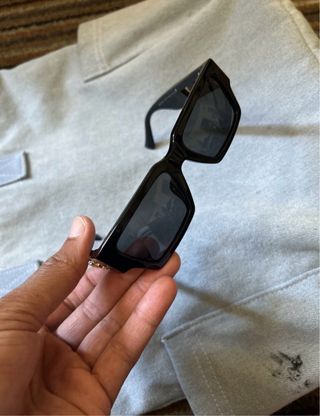 Occhiali da sole Versace Medusa neri e dorati