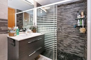 Piso en venta en Roc Blanc en Terrassa