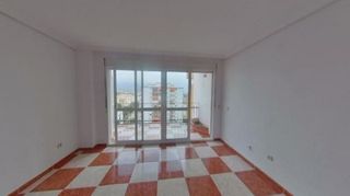 Piso en venta en Las Lagunas en Mijas