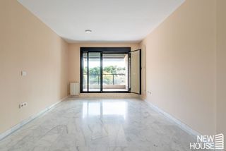 Piso en venta en Vistahermosa en Alicante