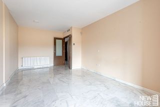 Piso en venta en Vistahermosa en Alicante