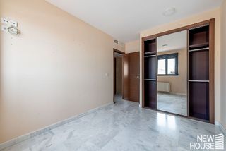 Piso en venta en Vistahermosa en Alicante