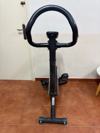 Bicicleta Estática Essentiel 04