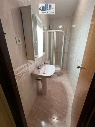 Piso en venta en Linares