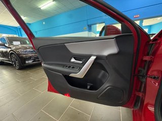 Mercedes Clase A A 180 Sedán