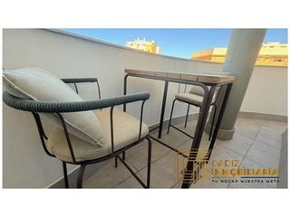 Piso en venta en Playa Stª Mª del Mar - Playa Victoria en Cádiz