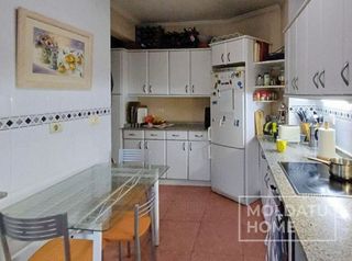 Piso en venta en San Pedro de Deusto-La Ribera en Bilbao