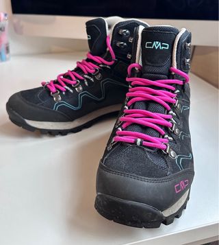 Botas de montaña CMP negras y rosas