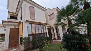 Casa pareada en venta en Bernabéu - Santa Pola Este en Santa Pola
