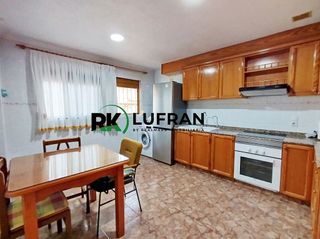 Chalet en venta en Petrer