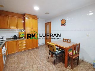 Chalet en venta en Petrer
