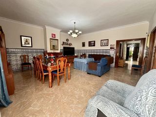 Casa adosada en venta en Brenes