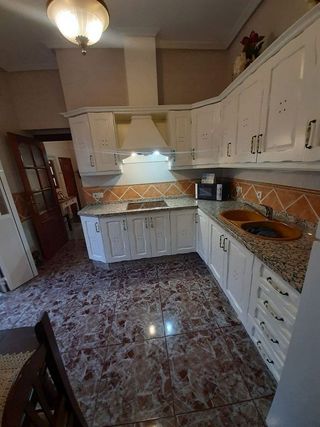 Casa adosada en venta en Úbeda