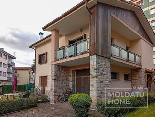 Chalet en venta en Centro - Mendibil - Santiago en Irun