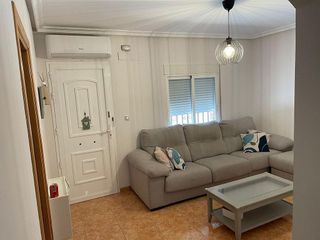 Chalet en venta en Albatera