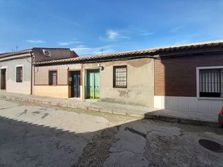 Casa pareada en venta en Las Mercedes - El Cármen en Puertollano