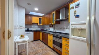 Casa adosada en venta en Bernabéu - Santa Pola Este en Santa Pola