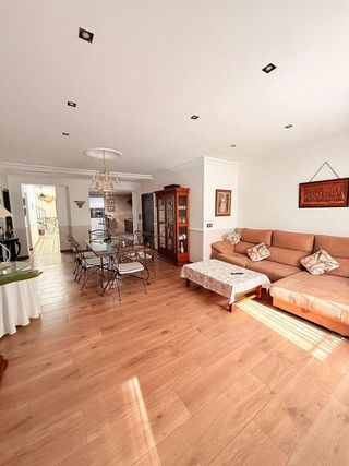 Casa pareada en venta en Elda